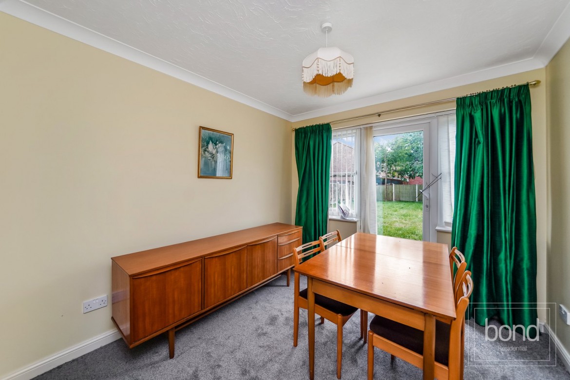 Images for Ridgewell Avenue, Chelmsford, Essex EAID:3363689002 BID:1388407
