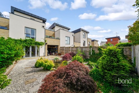 Springfield, Chelmsford, Essex - EAID:3363689002, BID:1388407