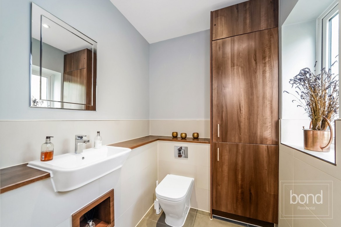 Images for Springfield, Chelmsford, Essex EAID:3363689002 BID:1388407