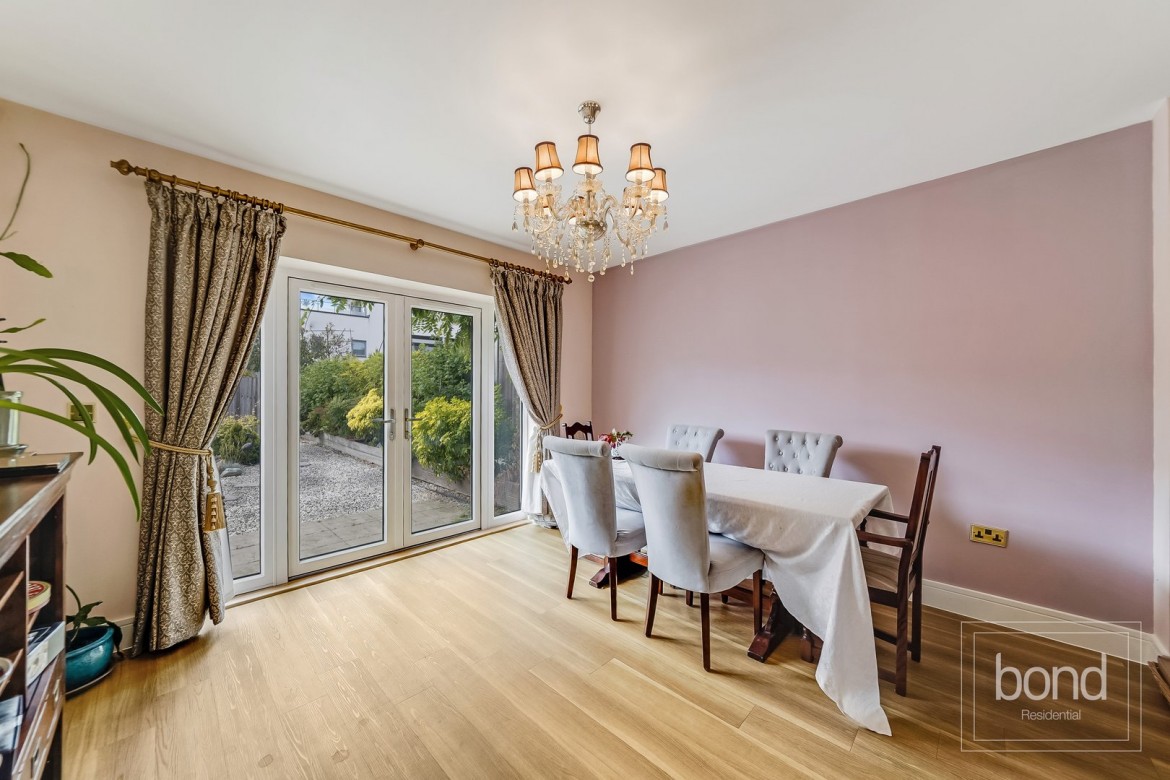 Images for Springfield, Chelmsford, Essex EAID:3363689002 BID:1388407