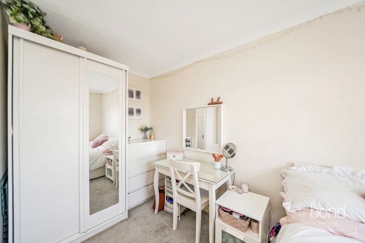 Images for Tile Kiln, Chelmsford, Essex EAID:3363689002 BID:1388407