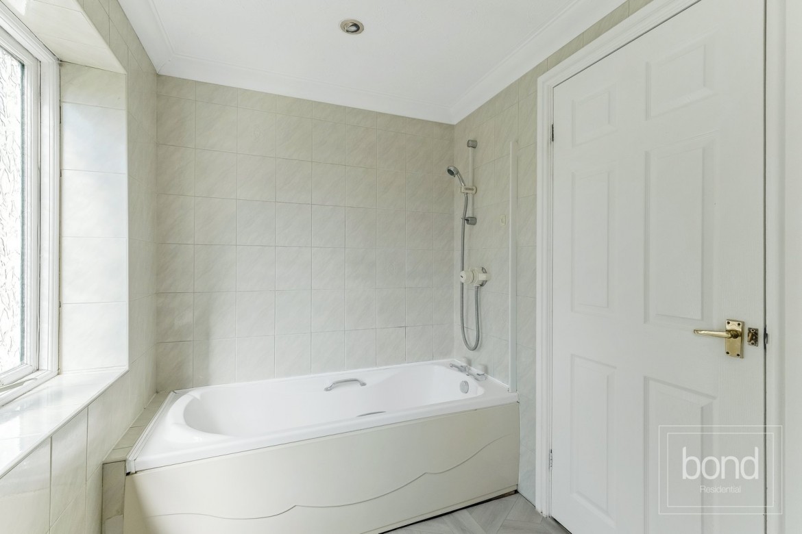 Images for Danbury, Chelmsford, Essex EAID:3363689002 BID:7608502
