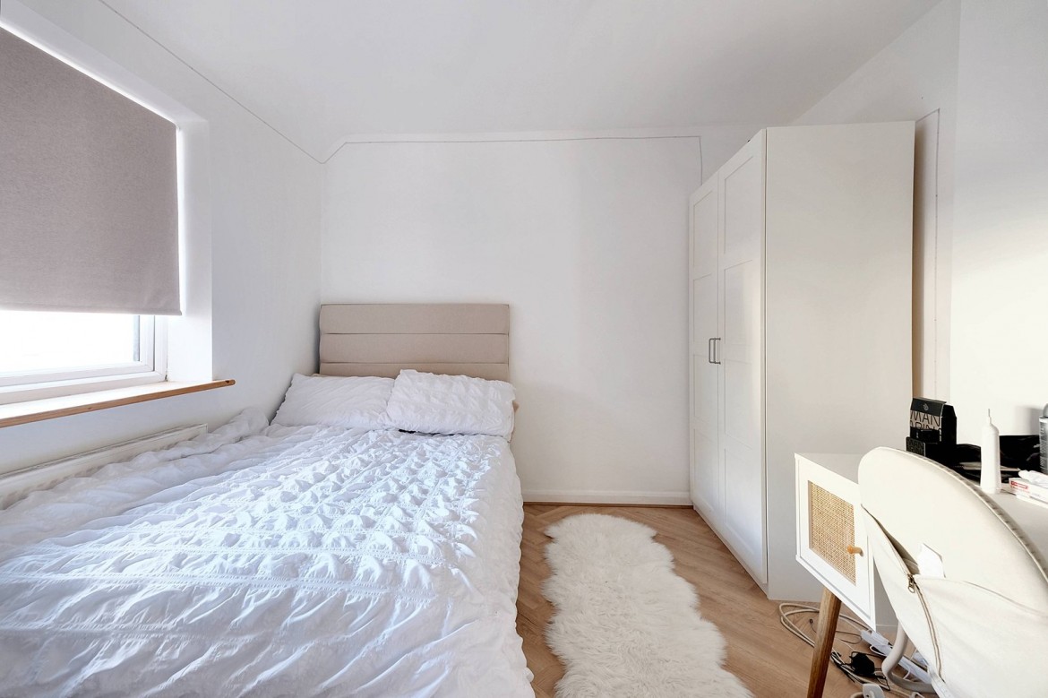 Images for Broomfield, Chelmsford, Essex EAID:3363689002 BID:1388407