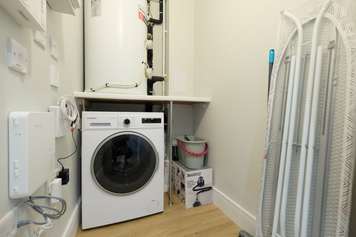 Images for Springfield Road, Chelmsford, Essex EAID:3363689002 BID:1388407