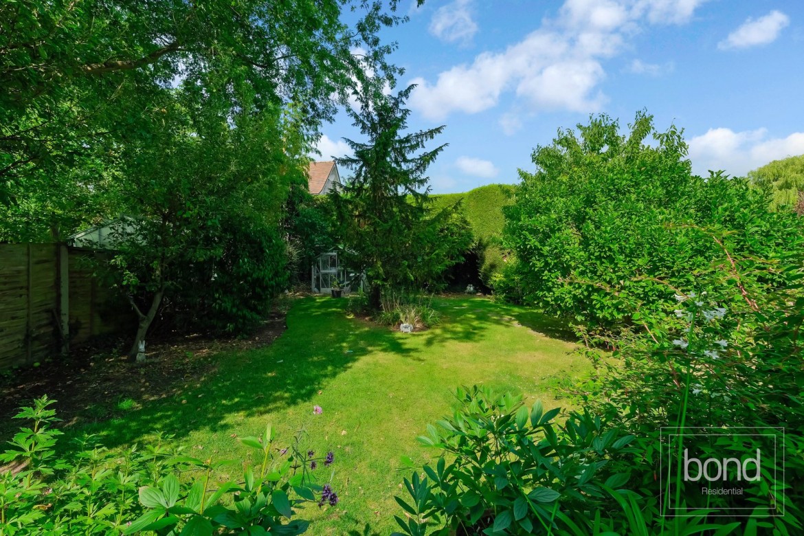 Images for Sandon, Chelmsford, Essex EAID:3363689002 BID:7608502