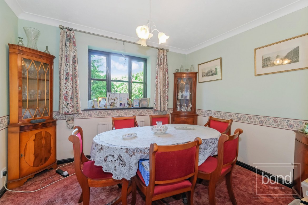 Images for Sandon, Chelmsford, Essex EAID:3363689002 BID:7608502