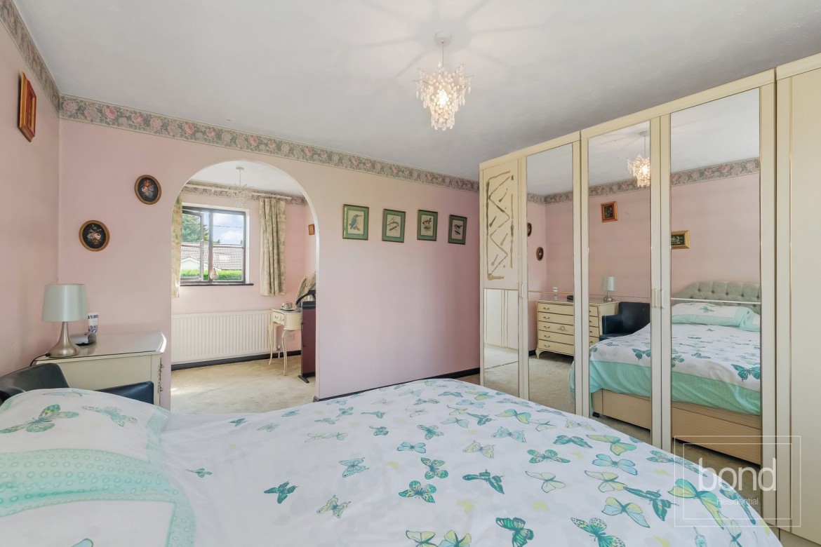 Images for Sandon, Chelmsford, Essex EAID:3363689002 BID:7608502