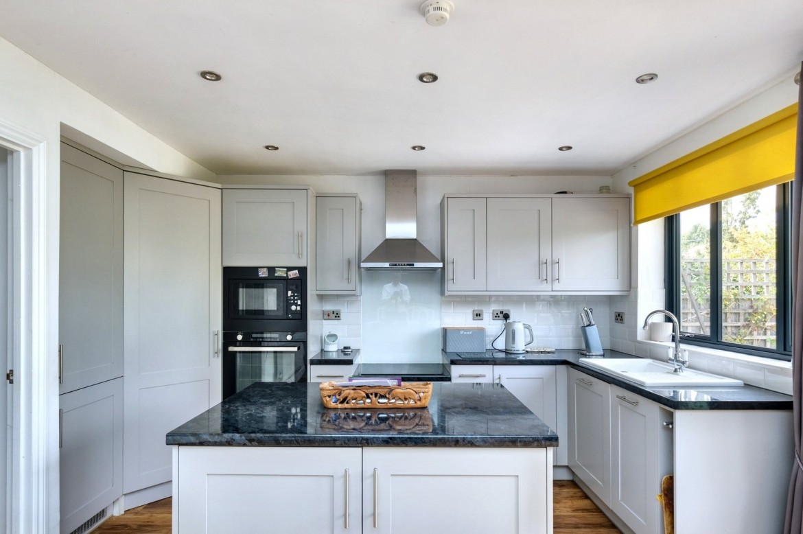 Images for Writtle, Chelmsford, Essex EAID:3363689002 BID:1388407