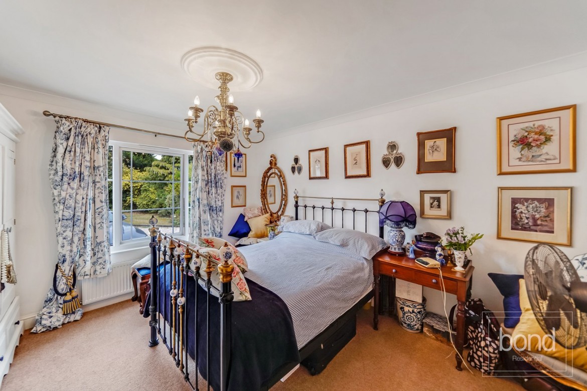 Images for Sandon, Chelmsford, Essex EAID:3363689002 BID:7608502