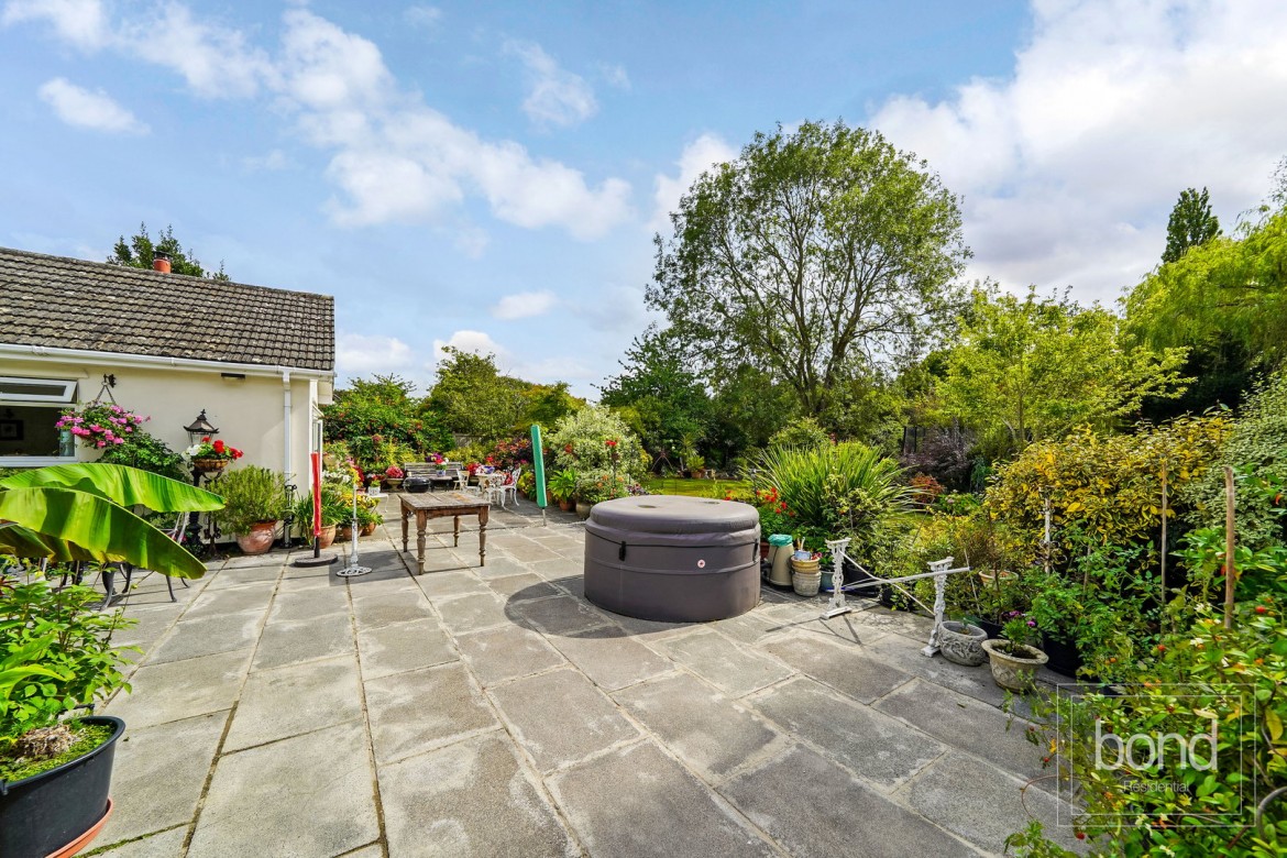 Images for Sandon, Chelmsford, Essex EAID:3363689002 BID:7608502