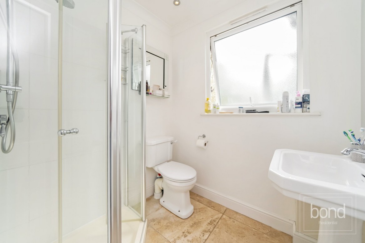 Images for Sandon, Chelmsford, Essex EAID:3363689002 BID:7608502
