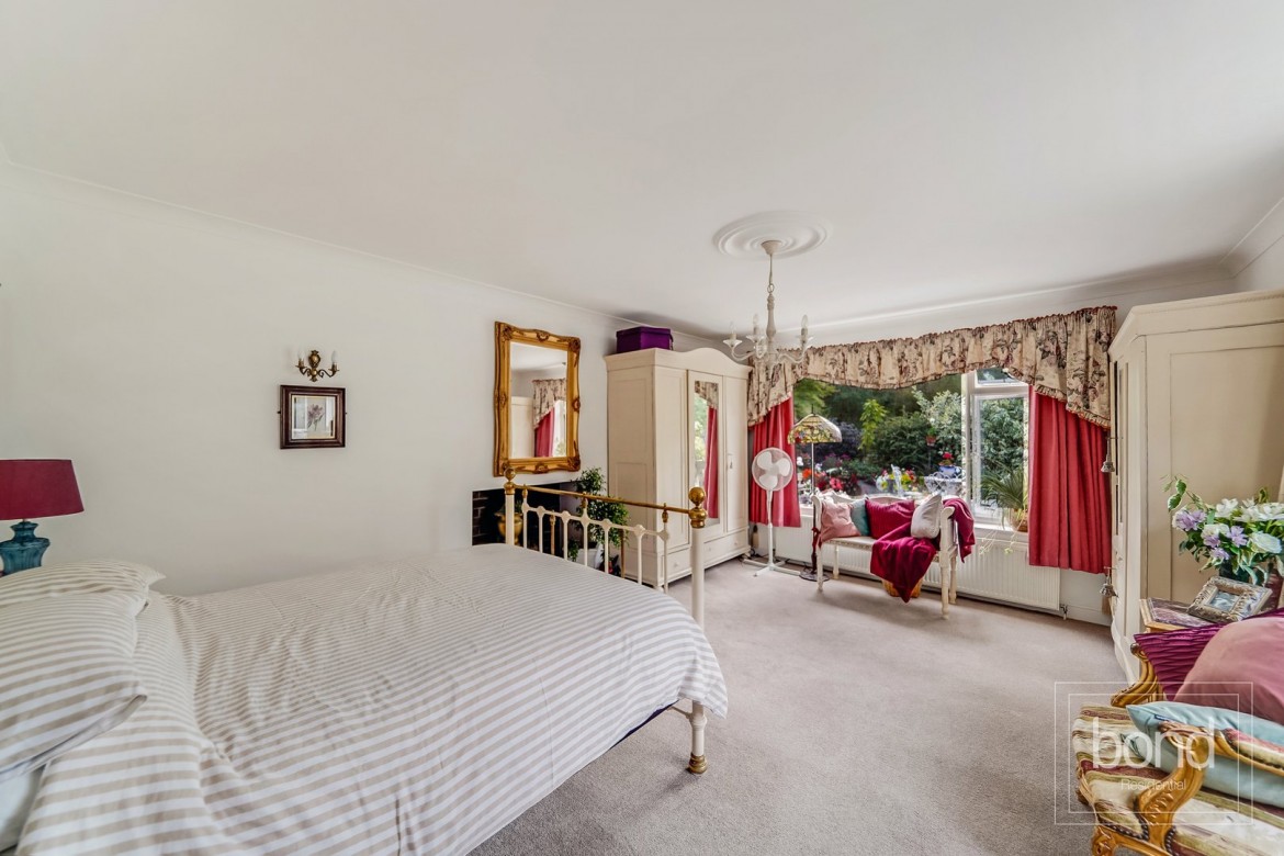 Images for Sandon, Chelmsford, Essex EAID:3363689002 BID:7608502