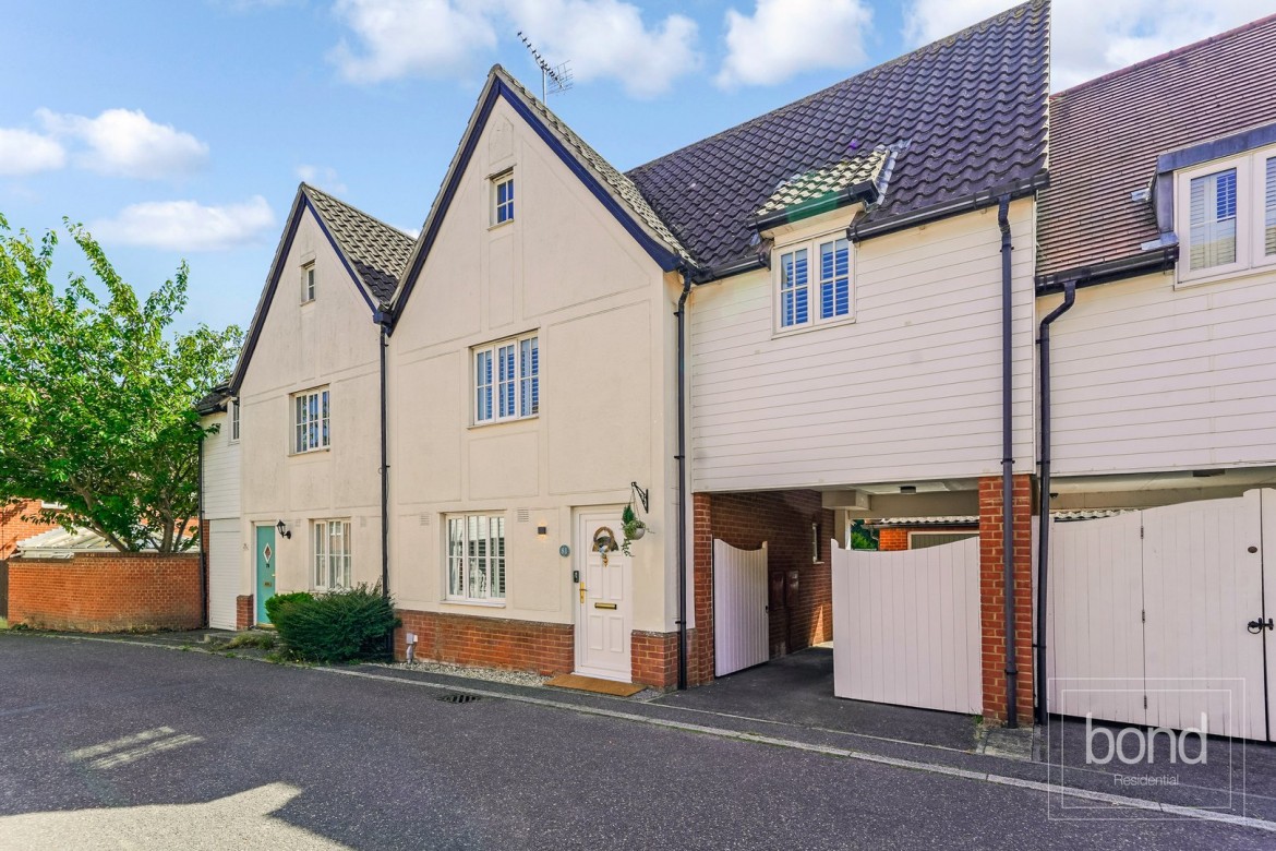 Images for Chancellor Park, Chelmsford, Essex EAID:3363689002 BID:1388407