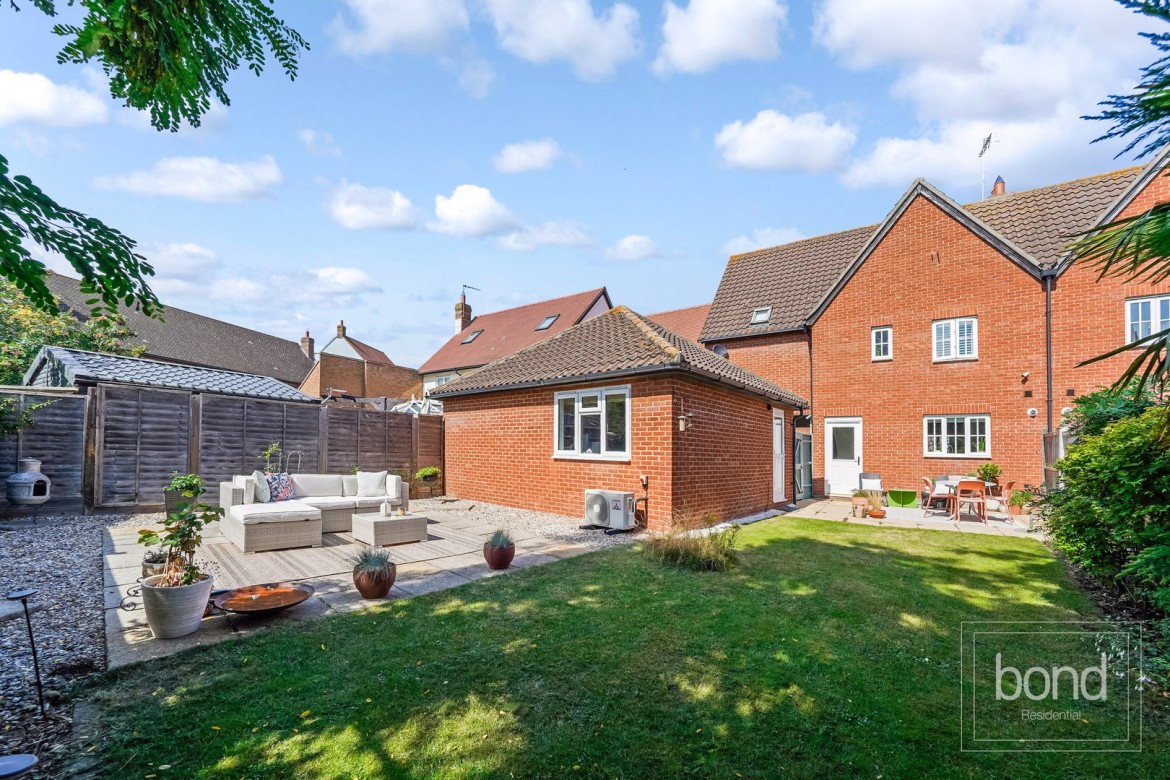Images for Chancellor Park, Chelmsford, Essex EAID:3363689002 BID:1388407