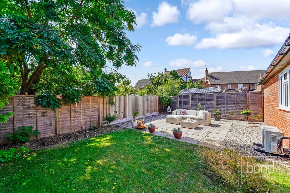 Images for Chancellor Park, Chelmsford, Essex EAID:3363689002 BID:1388407