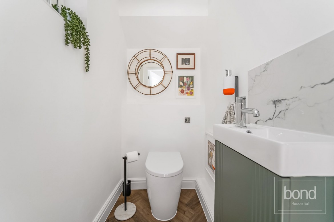 Images for Chancellor Park, Chelmsford, Essex EAID:3363689002 BID:1388407