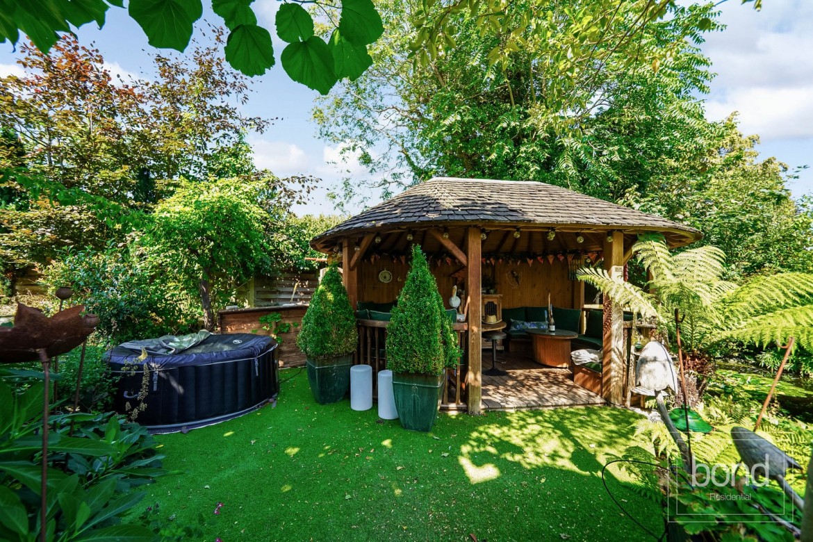 Images for Baddow Road, Chelmsford, Essex EAID:3363689002 BID:1388407