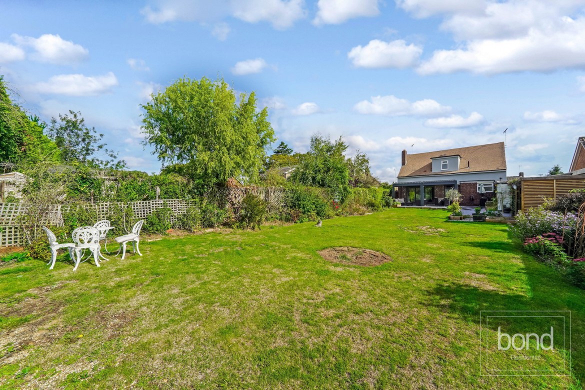 Images for Chignal Road, Chelmsford, Essex EAID:3363689002 BID:1388407