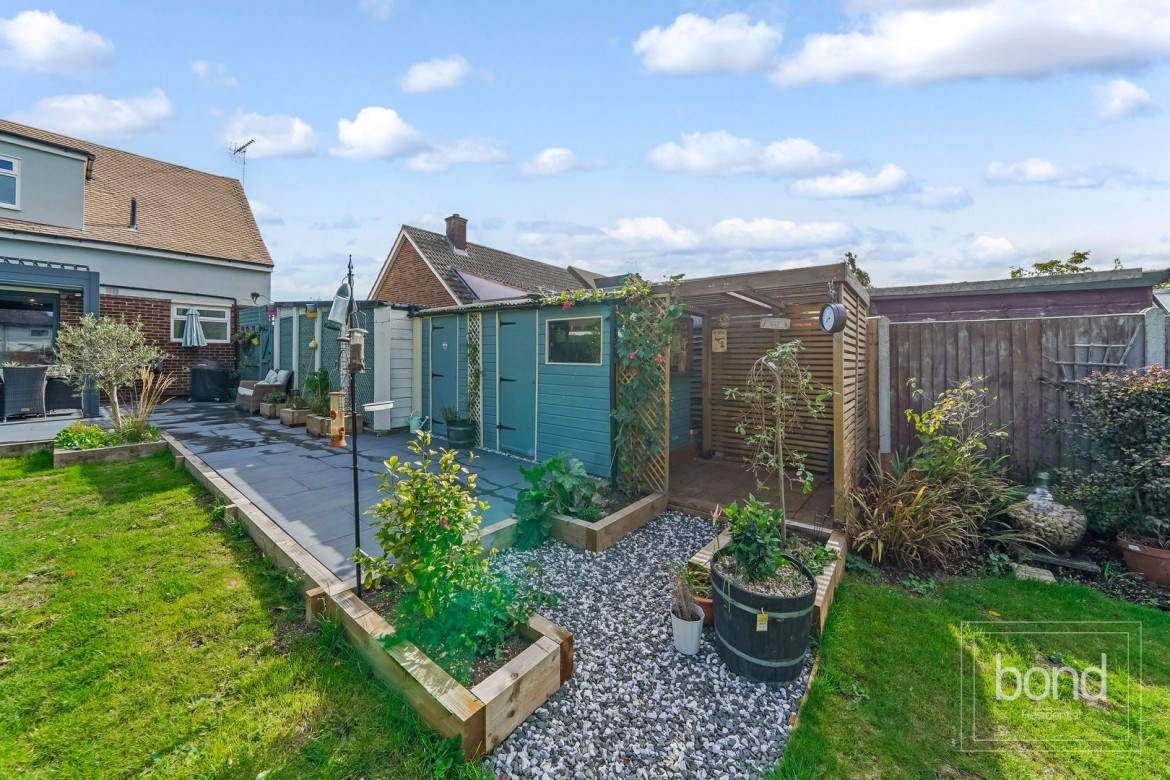 Images for Chignal Road, Chelmsford, Essex EAID:3363689002 BID:1388407
