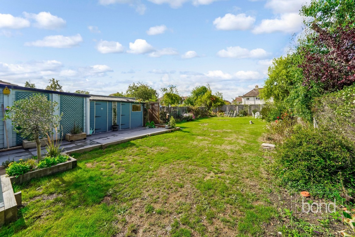 Images for Chignal Road, Chelmsford, Essex EAID:3363689002 BID:1388407
