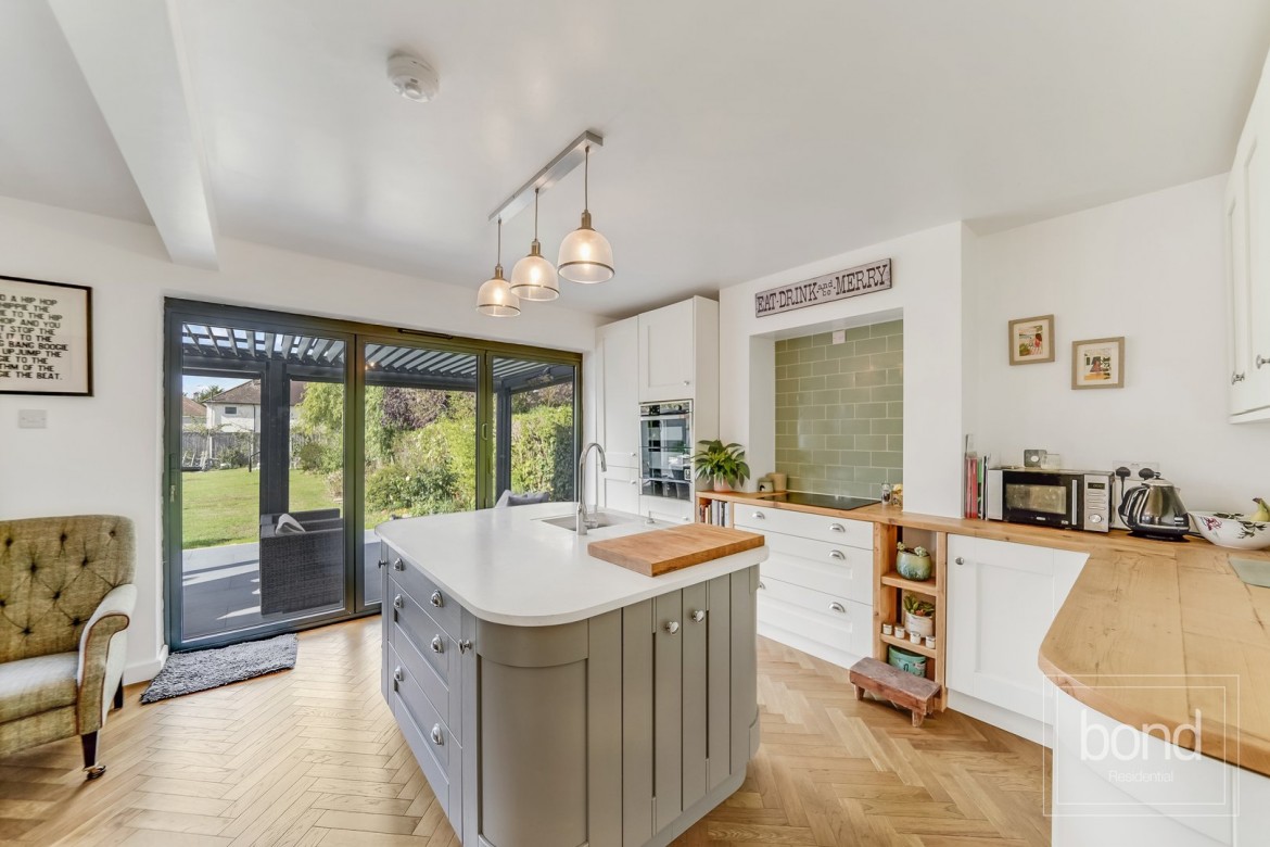 Images for Chignal Road, Chelmsford, Essex EAID:3363689002 BID:1388407