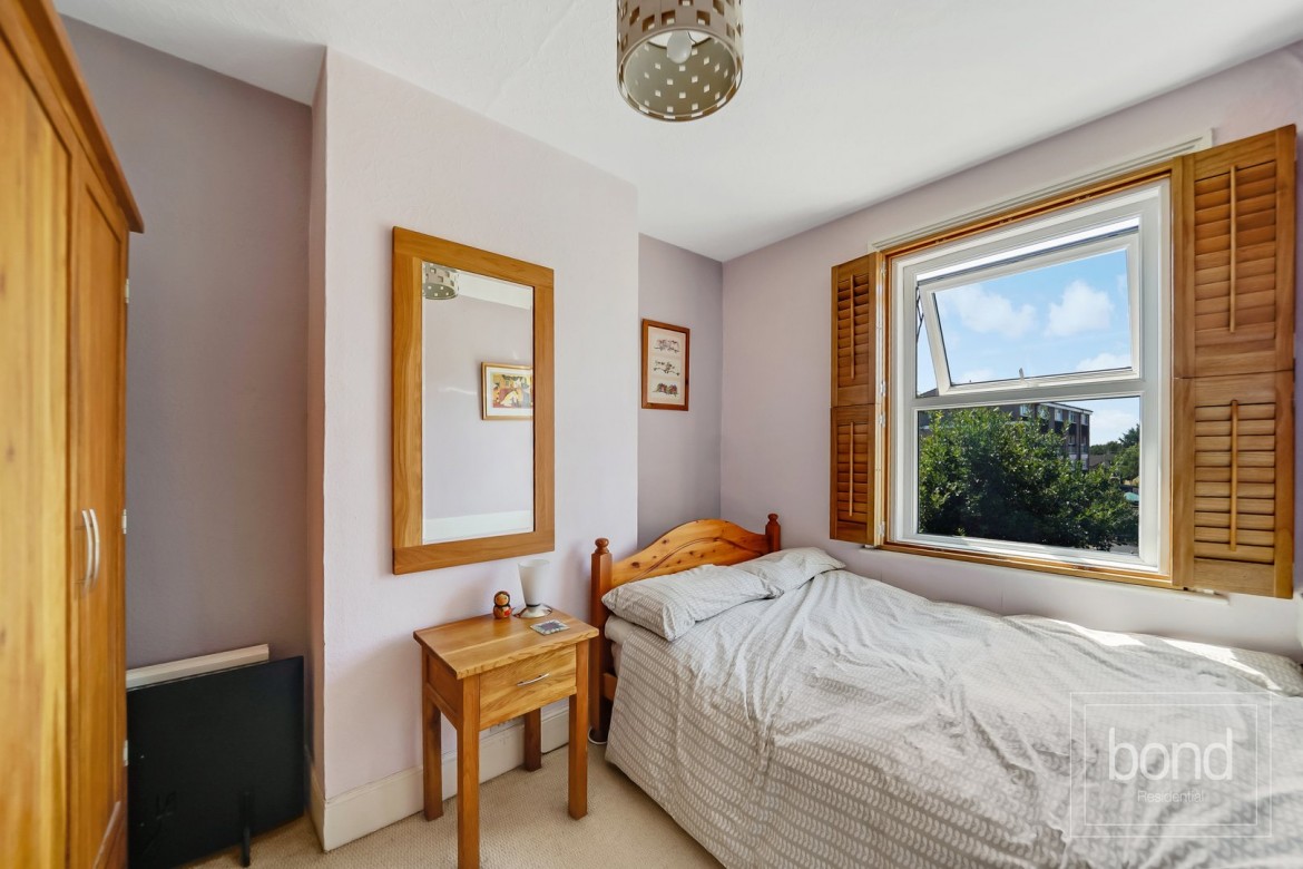 Images for South Primrose Hill, Chelmsford, Essex EAID:3363689002 BID:1388407