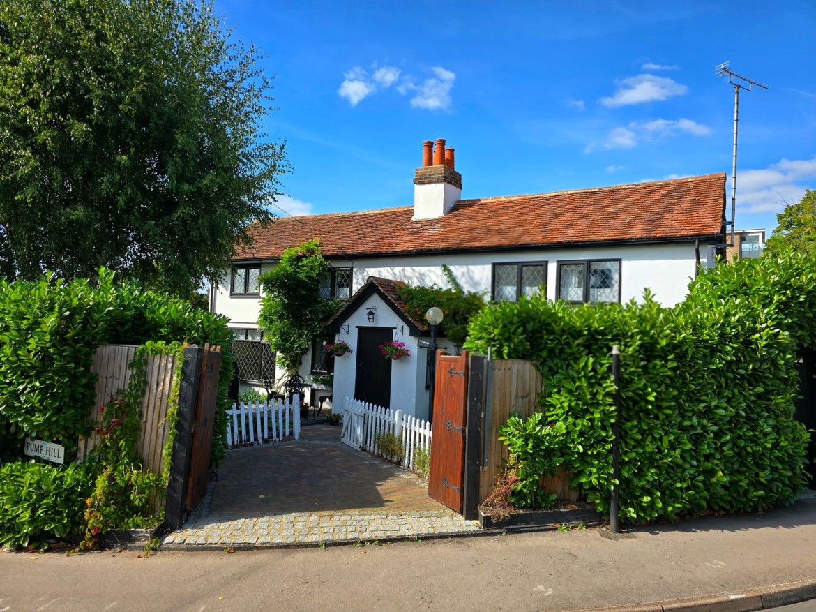 Images for Great Baddow, Chelmsford, Essex EAID:3363689002 BID:1388407