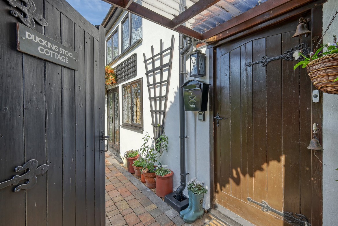 Images for Great Baddow, Chelmsford, Essex EAID:3363689002 BID:1388407