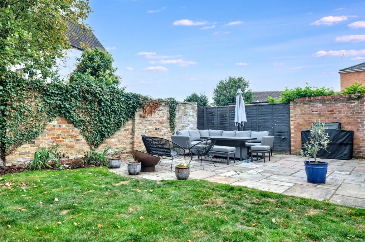 Images for Turkey Oaks, Chelmsford, Essex EAID:3363689002 BID:1388407