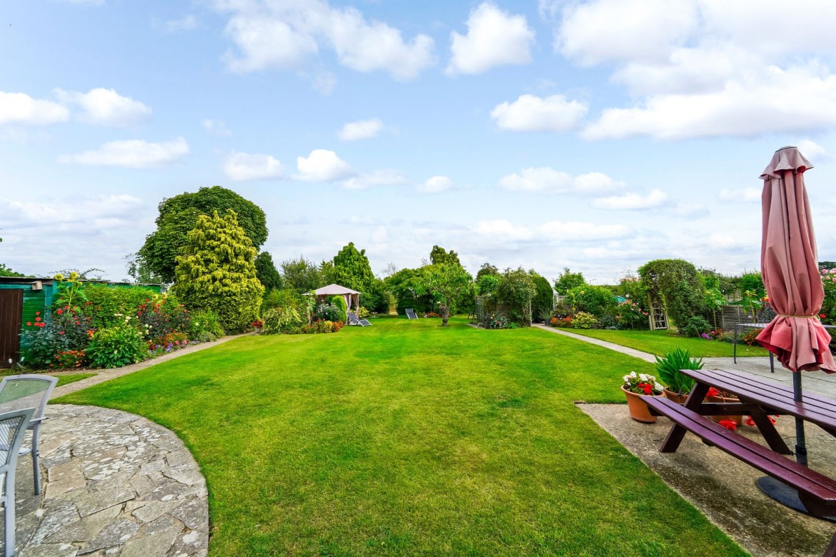 Images for Rettendon Common, Chelmsford, Essex EAID:3363689002 BID:7608502