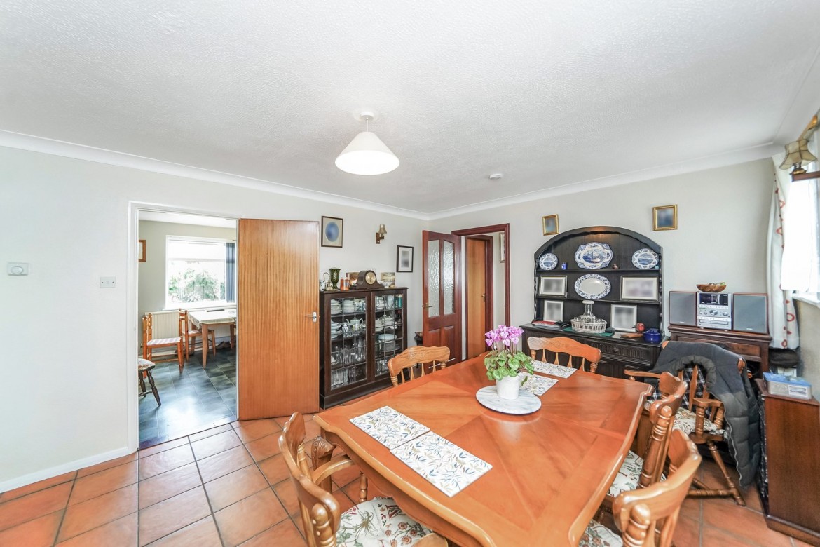 Images for Rettendon Common, Chelmsford, Essex EAID:3363689002 BID:7608502