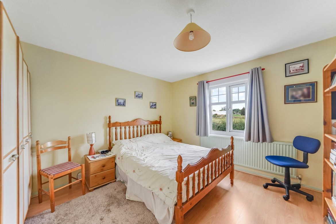 Images for Rettendon Common, Chelmsford, Essex EAID:3363689002 BID:7608502