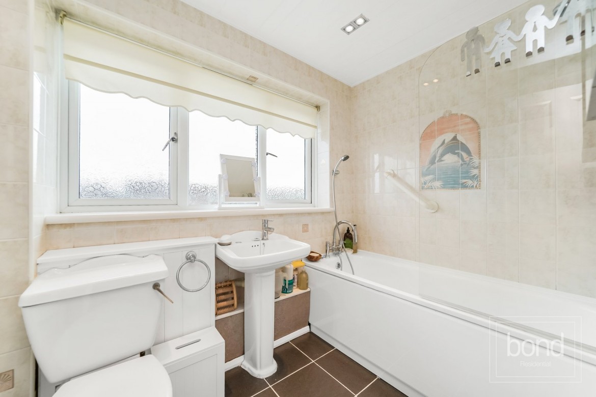 Images for Tile Kiln, Chelmsford, Essex EAID:3363689002 BID:1388407