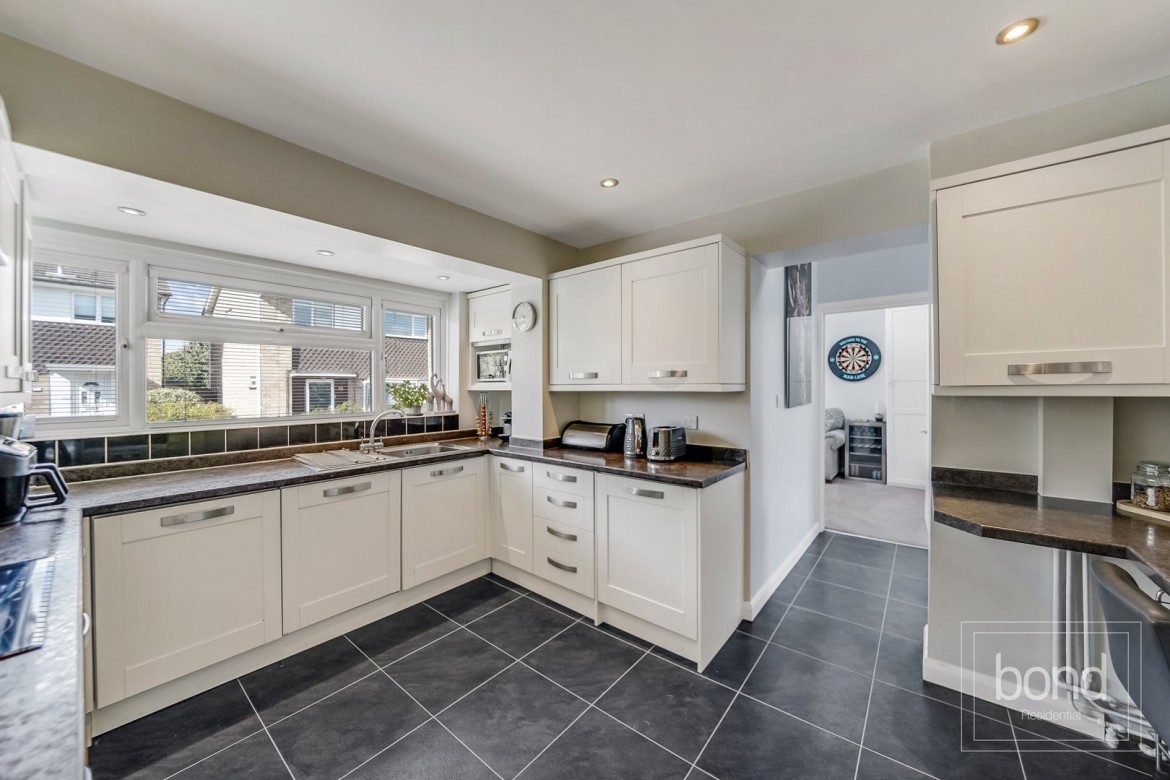 Images for Springfield, Chelmsford, Essex EAID:3363689002 BID:1388407