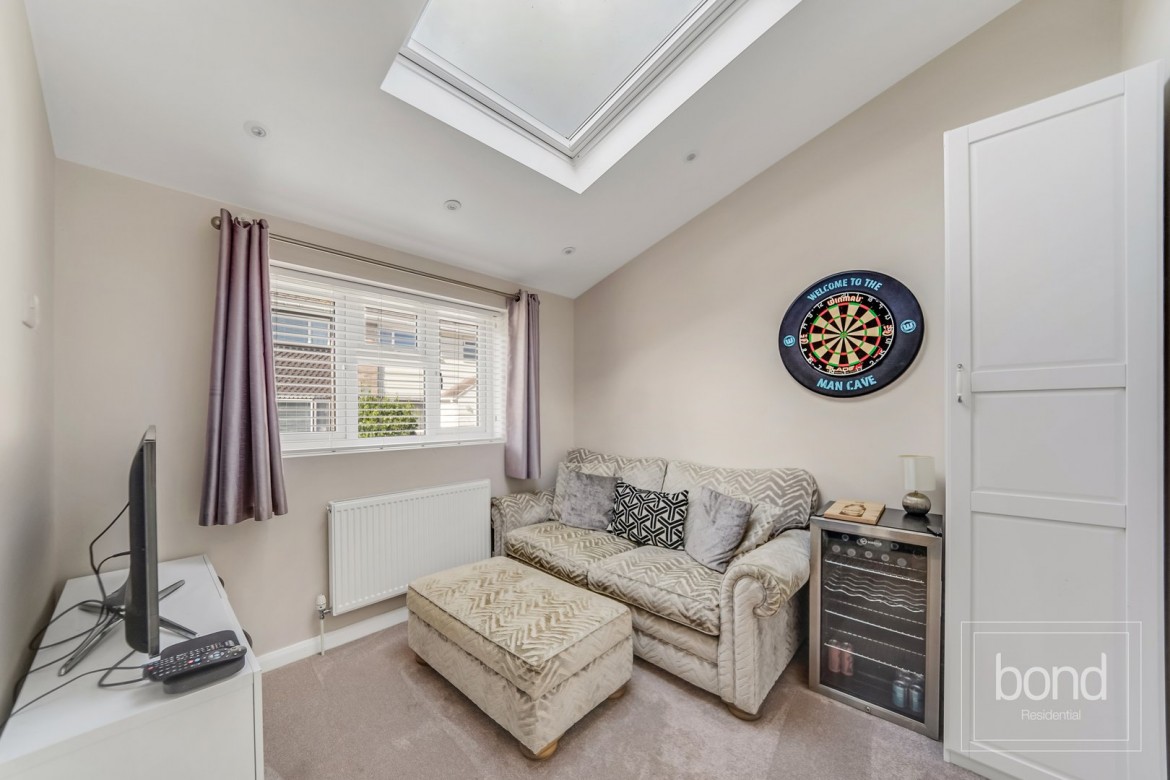 Images for Springfield, Chelmsford, Essex EAID:3363689002 BID:1388407