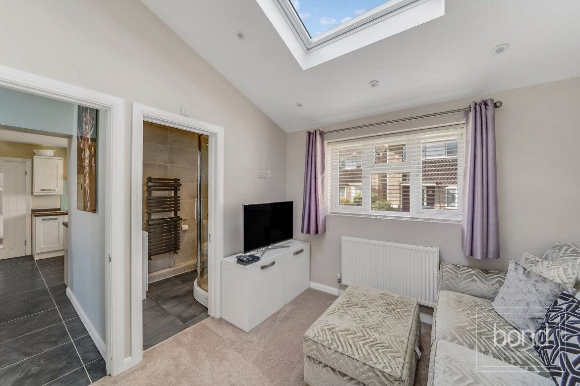 Images for Springfield, Chelmsford, Essex EAID:3363689002 BID:1388407