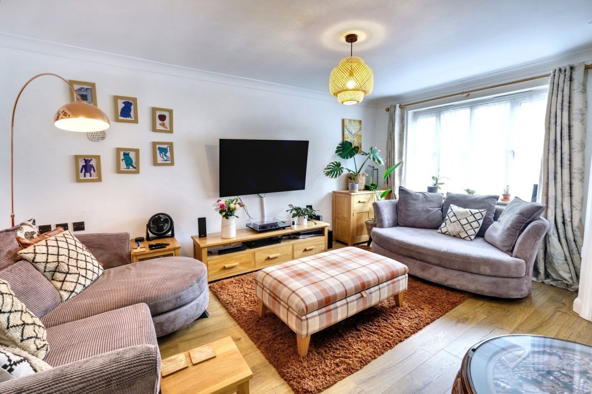 Images for Berwick Avenue, Chelmsford, Essex EAID:3363689002 BID:1388407