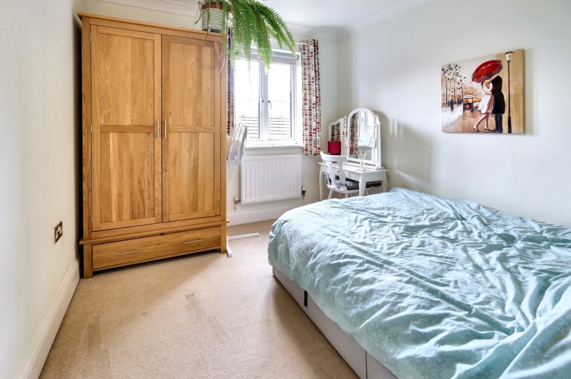 Images for Berwick Avenue, Chelmsford, Essex EAID:3363689002 BID:1388407