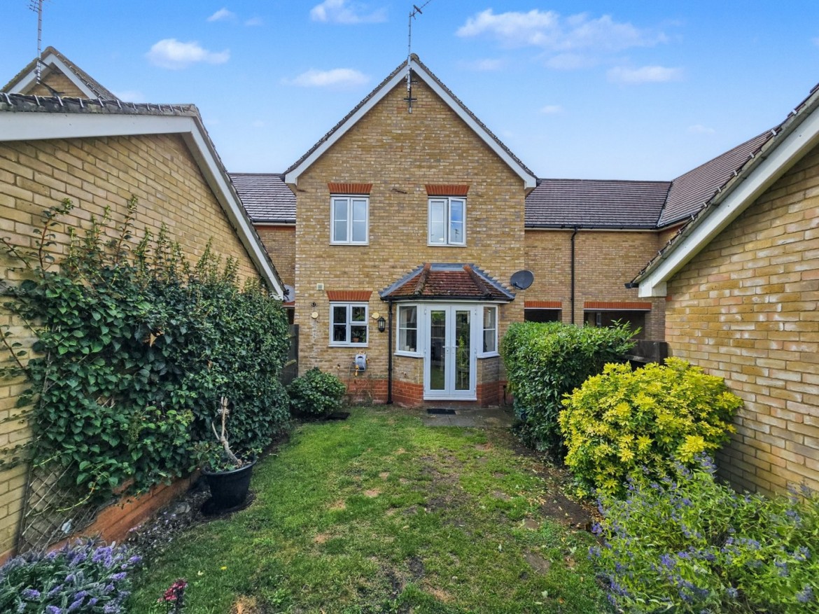 Images for Berwick Avenue, Chelmsford, Essex EAID:3363689002 BID:1388407