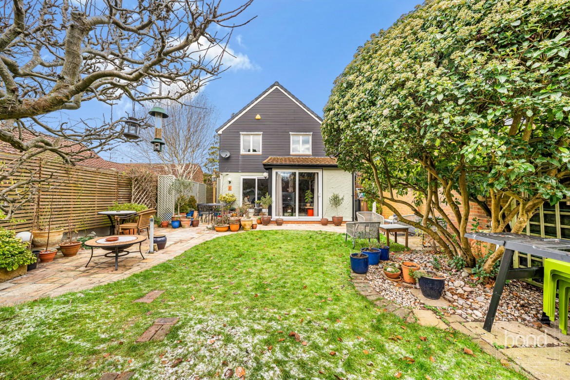 Images for Roxwell Avenue, Chelmsford, Essex EAID:3363689002 BID:1388407