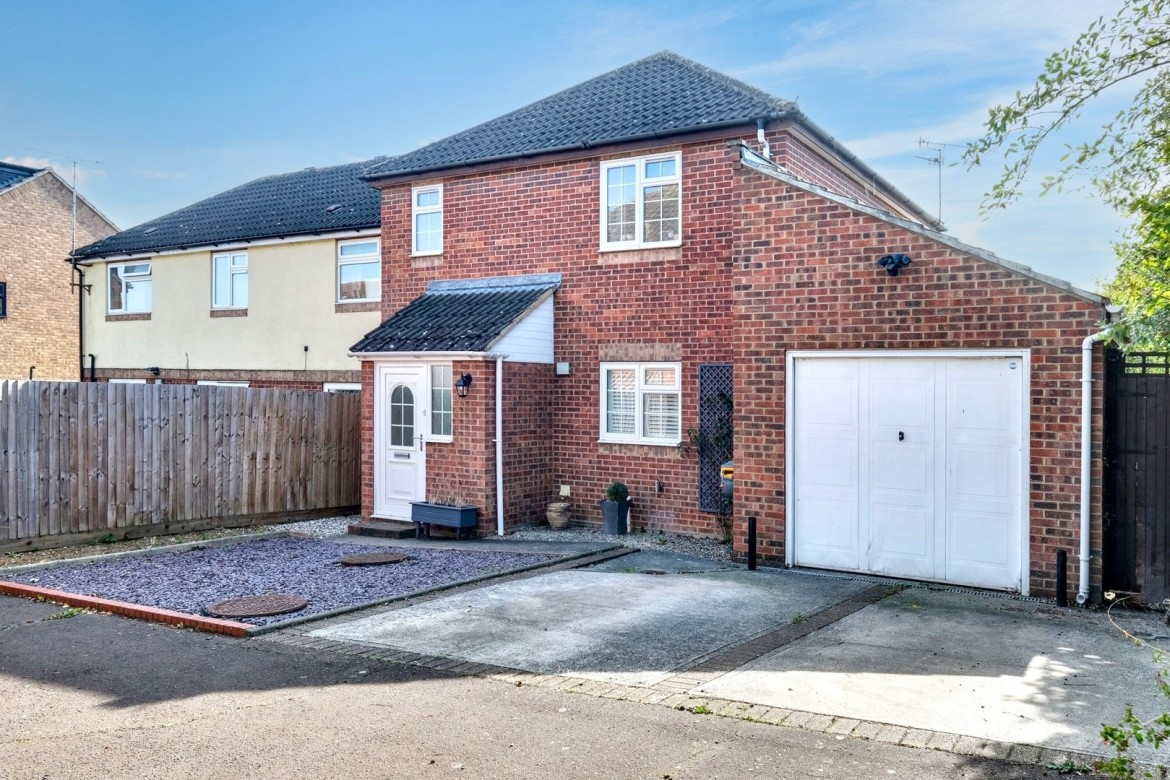 Images for Chelmer Village, Chelmsford, Essex EAID:3363689002 BID:1388407