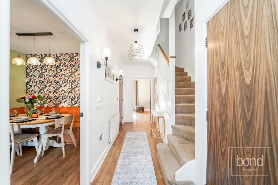 Images for Dunn Side, Chelmsford, Essex EAID:3363689002 BID:1388407