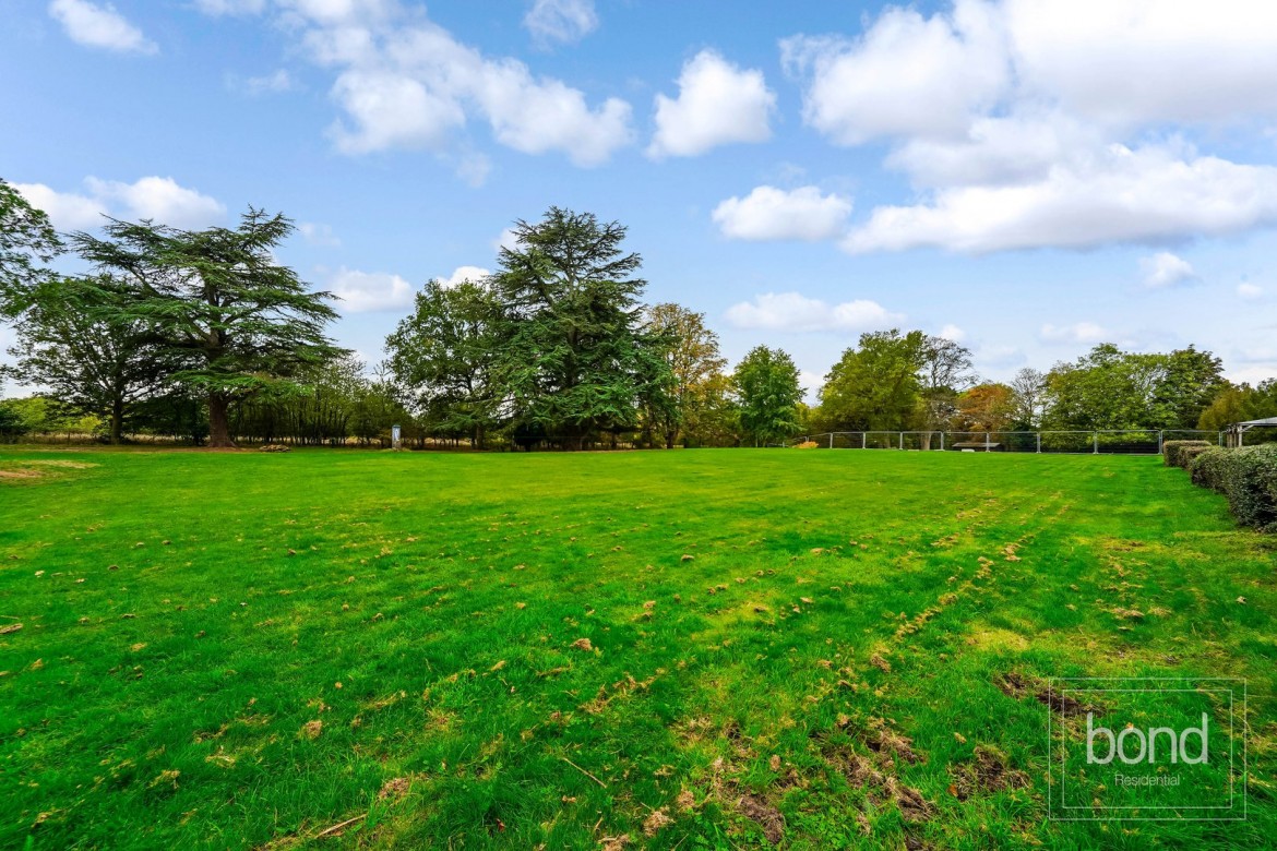 Images for Danbury, Chelmsford, Essex EAID:3363689002 BID:7608502