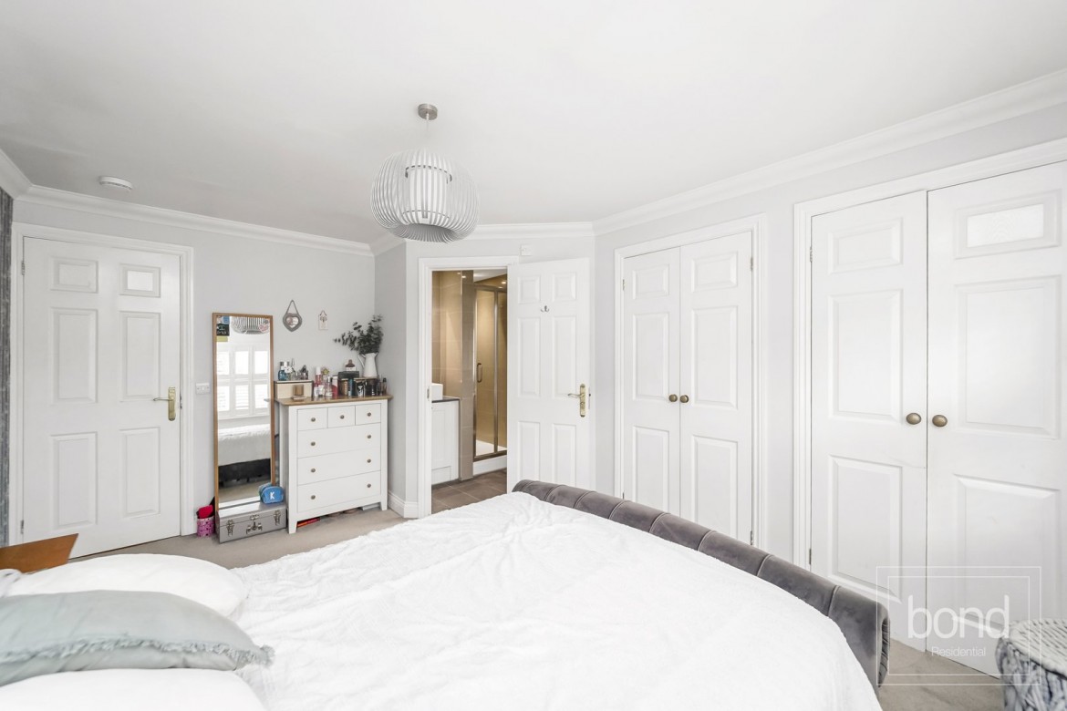 Images for Chancellor Park, Chelmsford, Essex EAID:3363689002 BID:1388407