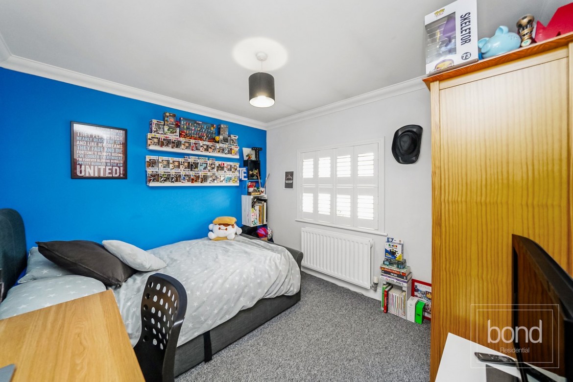 Images for Chancellor Park, Chelmsford, Essex EAID:3363689002 BID:1388407