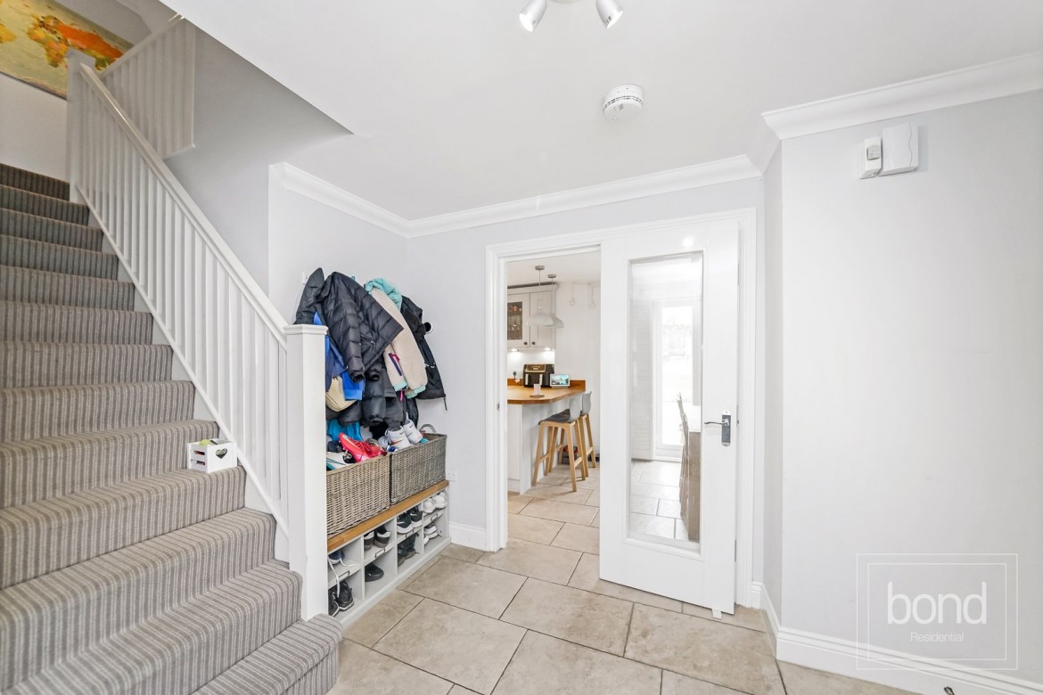 Images for Chancellor Park, Chelmsford, Essex EAID:3363689002 BID:1388407