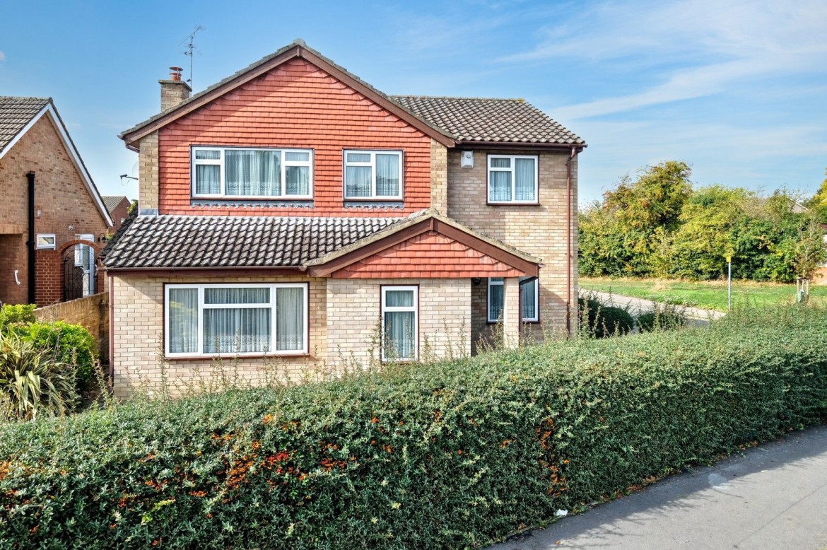 Images for Chichester Drive, Chelmsford, Essex EAID:3363689002 BID:1388407