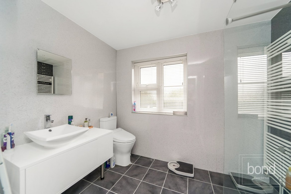 Images for Howe Green, Chelmsford, Essex EAID:3363689002 BID:7608502