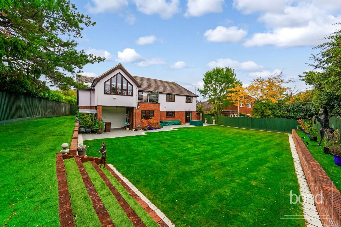 Images for Howe Green, Chelmsford, Essex EAID:3363689002 BID:1388407