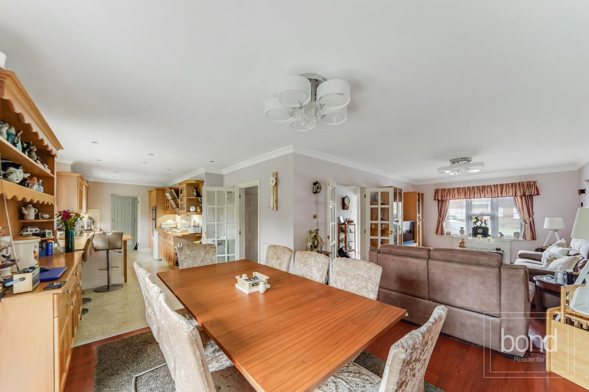 Images for Howe Green, Chelmsford, Essex EAID:3363689002 BID:7608502